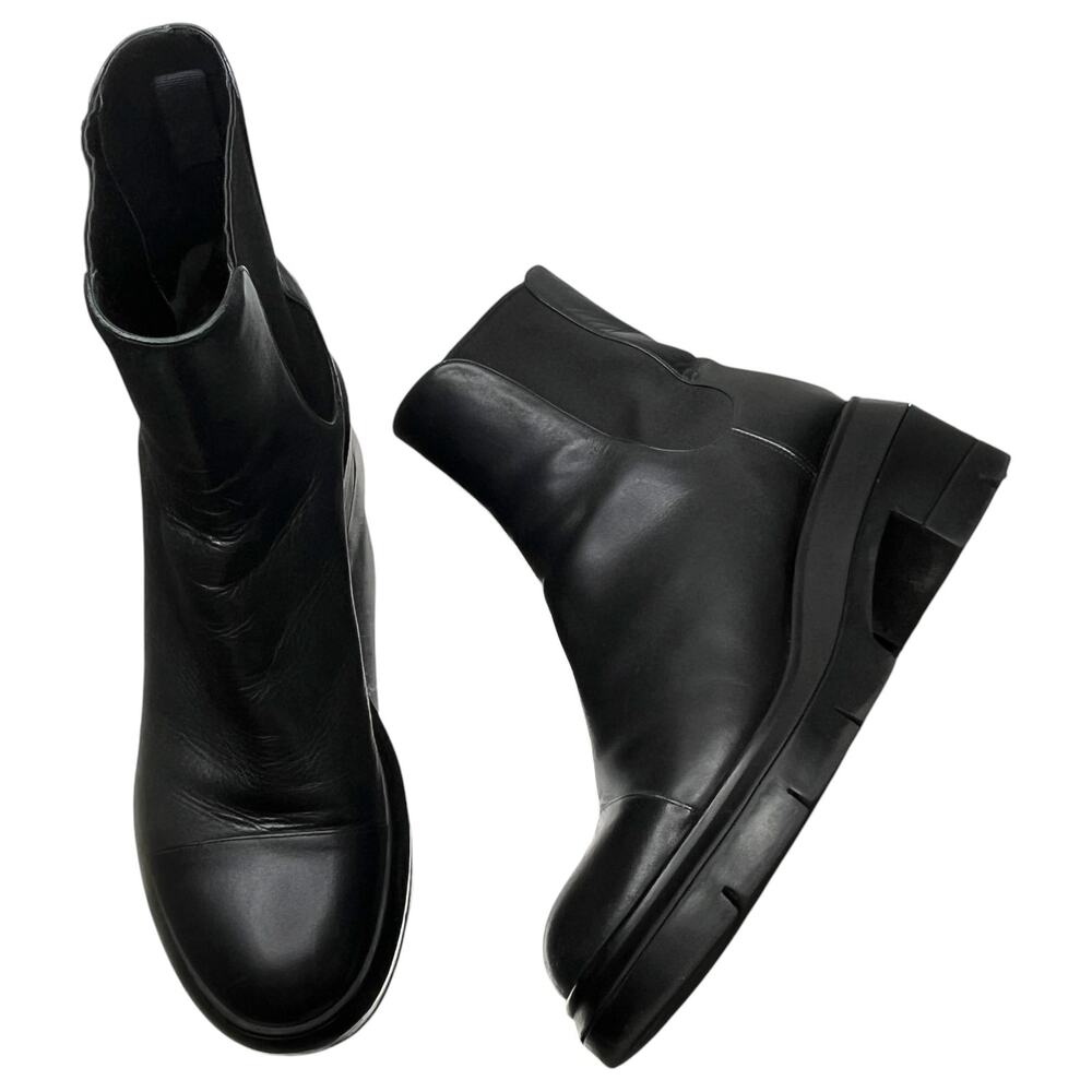 Stuard Weitzman Boots 12C 42.5 Norah Black Ankle Pull-On Leather Lug Sole S0164